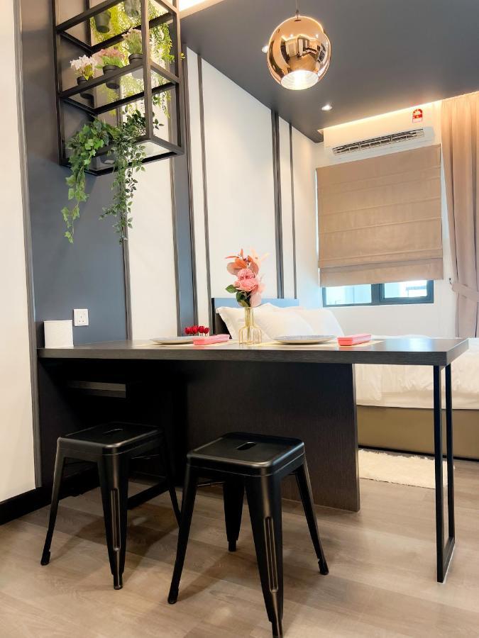 Aurora Vista Homestay Bangi At Vista Bangi With Wifi Netflix Gym Sauna Coway Swimming Pool-River View Kajang Dış mekan fotoğraf